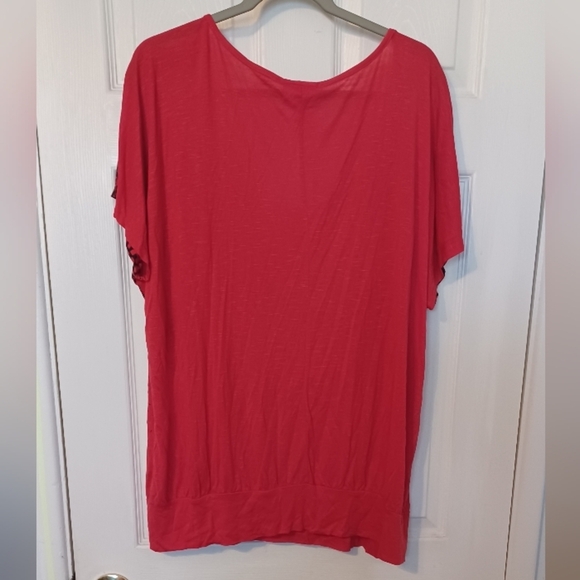 Loop Top - Picture 7 of 8